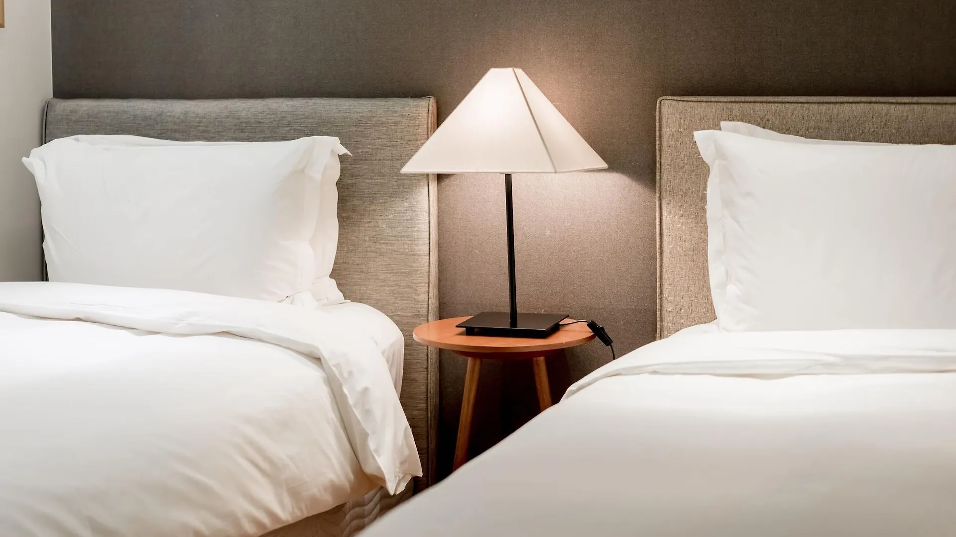 Oriens Hotel&Residences Myeongdong Seúl